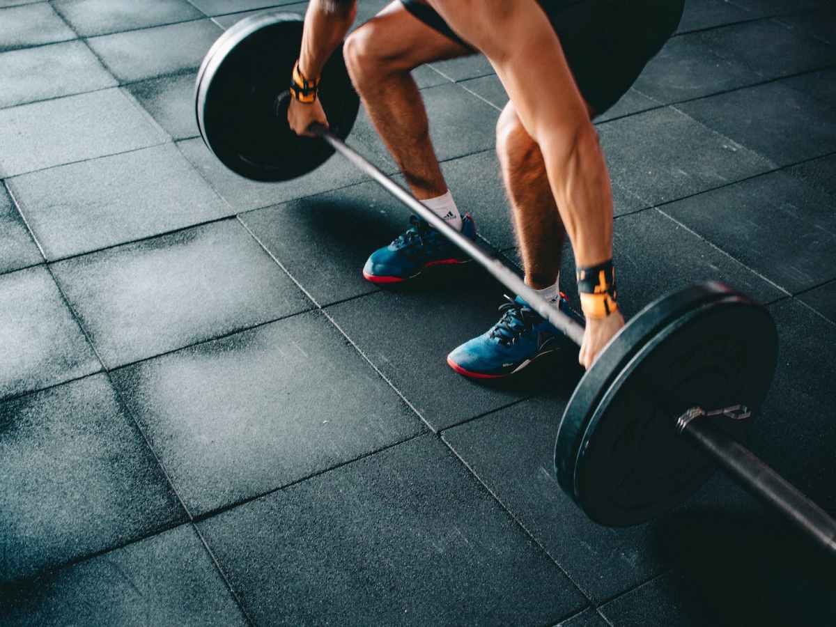 The Benefits of Strength Training: Why Lifting Weights is Essential for Your Health